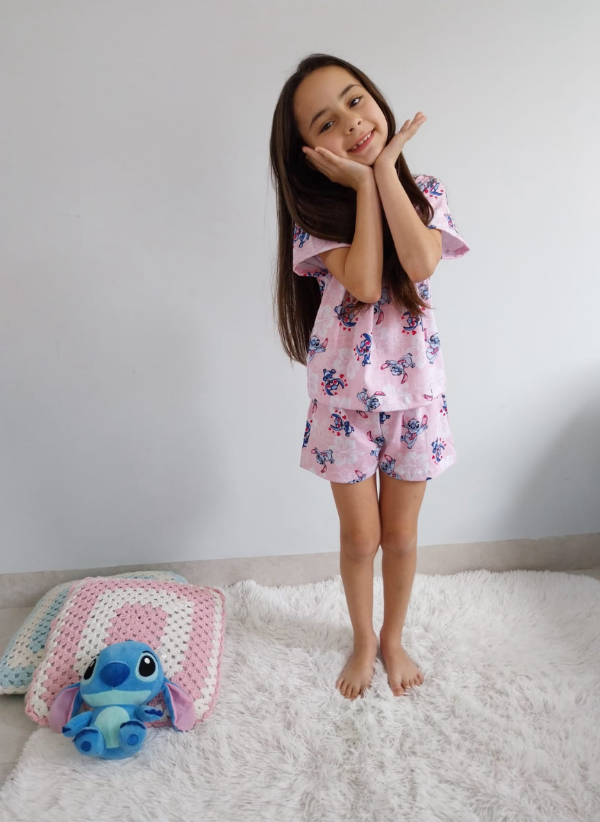 foto do pijama stitch rosa em sao jose dos campos
